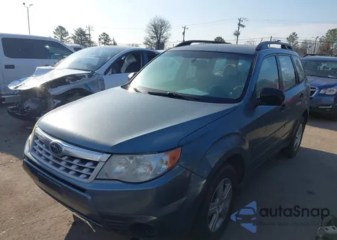2013 Subaru Forester 2.5X из США, поврежденный, VIN JF2SHABC2DH411746